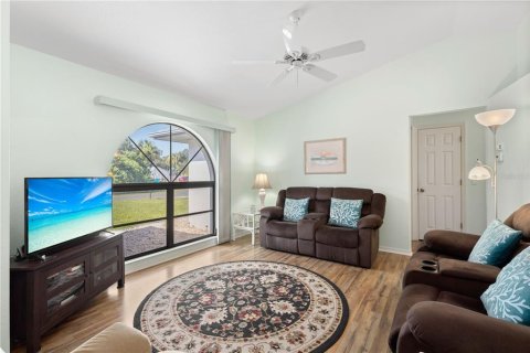 House in Port Charlotte, Florida 2 bedrooms, 128.58 sq.m. № 1851046 - photo 4