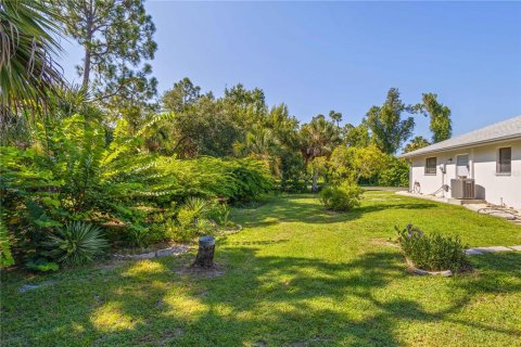 House in Port Charlotte, Florida 2 bedrooms, 128.58 sq.m. № 1851046 - photo 27