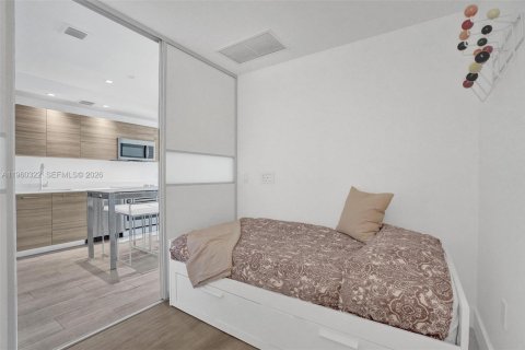 Condo in Miami, Florida, 1 bedroom  № 2146034 - photo 28