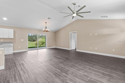 House in Citrus Springs, Florida 3 bedrooms, 147.25 sq.m. № 1827032 - photo 20