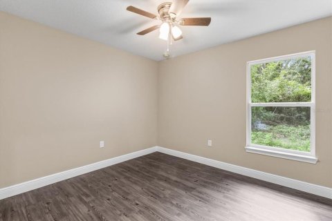 House in Citrus Springs, Florida 3 bedrooms, 147.25 sq.m. № 1827032 - photo 16