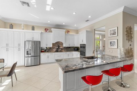 Villa ou maison à vendre à Boynton Beach, Floride: 3 chambres, 254.92 m2 № 2411356 - photo 3