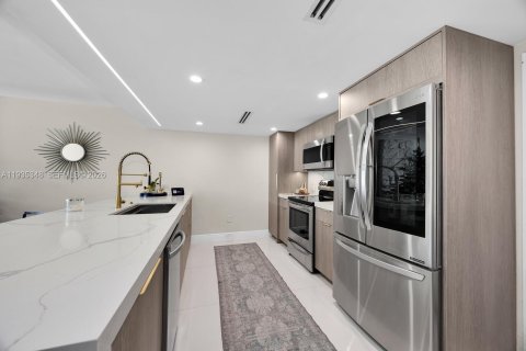 Copropriété à vendre à Key Biscayne, Floride: 2 chambres, 117.06 m2 № 1995273 - photo 11