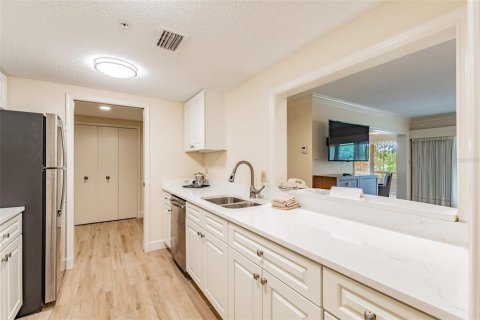 Copropriété à vendre à Palm Harbor, Floride: 2 chambres, 154.22 m2 № 1010233 - photo 21