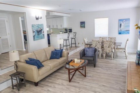 Casa en venta en Melrose, Florida, 3 dormitorios, 169.45 m2 № 2238086 - foto 14