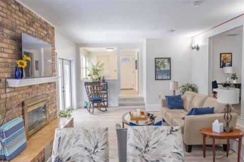 Casa en venta en Melrose, Florida, 3 dormitorios, 169.45 m2 № 2238086 - foto 18