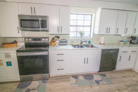 Casa en venta en Melrose, Florida, 3 dormitorios, 169.45 m2 № 2238086 - foto 21