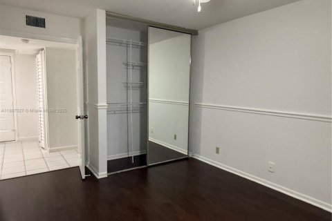 Снять в аренду кондоминиум в Коконат Крик, Флорида 2 спальни, 88.72м2, № 2018818 - фото 13