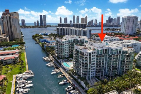 Condo in Aventura, Florida, 3 bedrooms  № 2171895 - photo 29