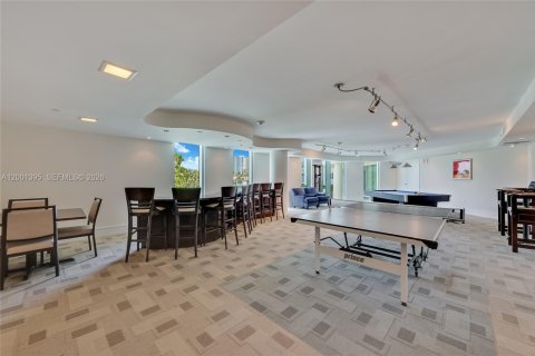 Condo in Aventura, Florida, 3 bedrooms  № 2171895 - photo 24