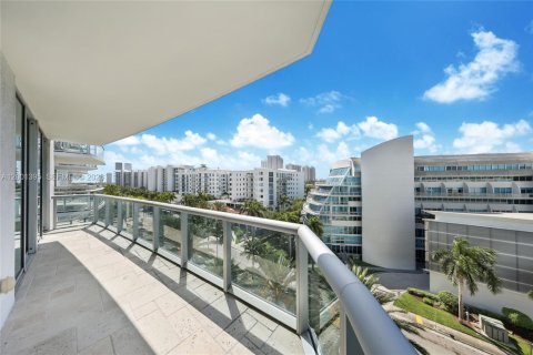 Condo in Aventura, Florida, 3 bedrooms  № 2171895 - photo 12