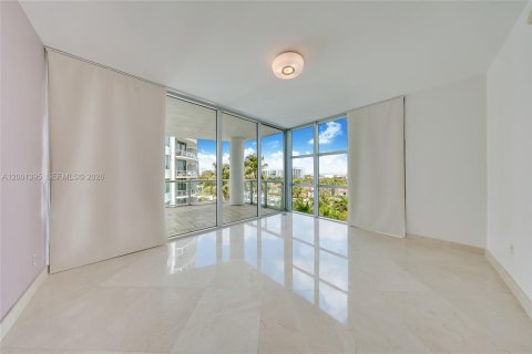 Condo in Aventura, Florida, 3 bedrooms  № 2171895 - photo 8