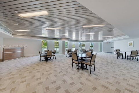 Condo in Aventura, Florida, 3 bedrooms  № 2171895 - photo 23