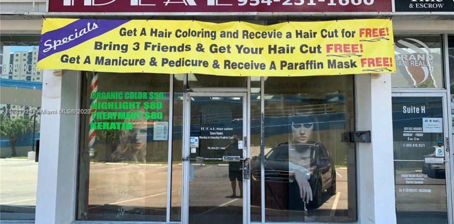 Коммерческая недвижимость в Халландейл-Бич, Флорида № 1958830