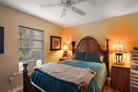 House in Leesburg, Florida 3 bedrooms, 172.89 sq.m. № 1802992 - photo 26