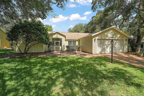 House in Leesburg, Florida 3 bedrooms, 172.89 sq.m. № 1802992 - photo 6