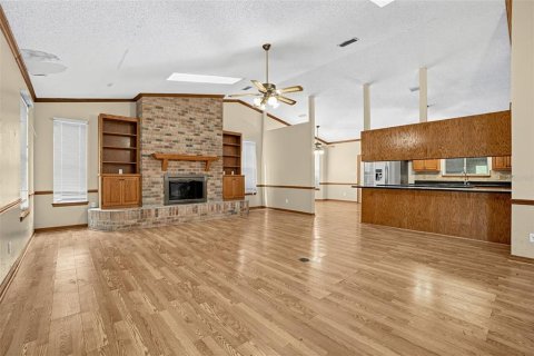 Villa ou maison à vendre à Molino, Floride: 4 chambres, 310.11 m2 № 2412615 - photo 2
