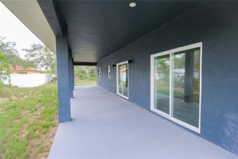House in Sebring, Florida 3 bedrooms, 144 sq.m. № 1757943 - photo 3