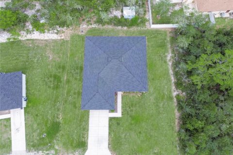House in Sebring, Florida 3 bedrooms, 144 sq.m. № 1757943 - photo 2