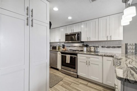 Copropriété à vendre à Hudson, Floride: 2 chambres, 88.26 m2 № 1670771 - photo 7