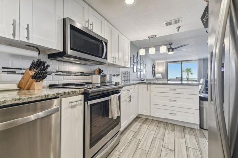 Copropriété à vendre à Hudson, Floride: 2 chambres, 88.26 m2 № 1670771 - photo 12