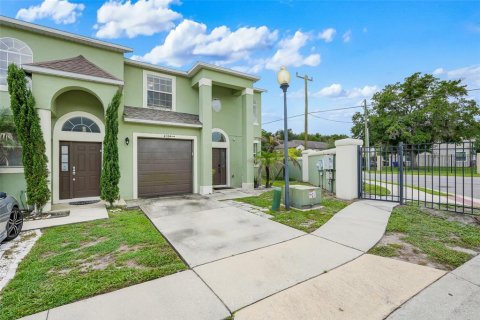 Adosado en venta en Kissimmee, Florida, 3 dormitorios, 146.88 m2 № 2295393 - foto 2