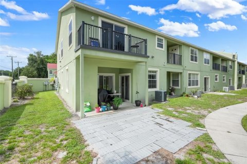 Adosado en venta en Kissimmee, Florida, 3 dormitorios, 146.88 m2 № 2295393 - foto 24