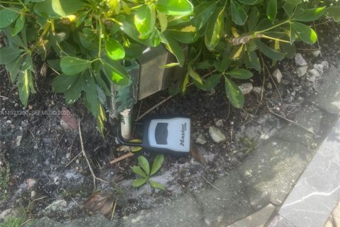 Copropriété à vendre à Lauderhill, Floride: 2 chambres, 98.48 m2 № 1976419 - photo 19