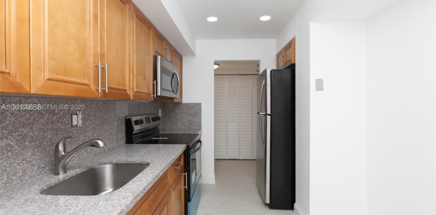 Condo à Lauderhill, Floride, 2 chambres № 1976419