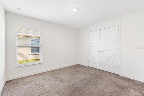 House in Wildwood, Florida 4 bedrooms, 211.72 sq.m. № 2232942 - photo 29