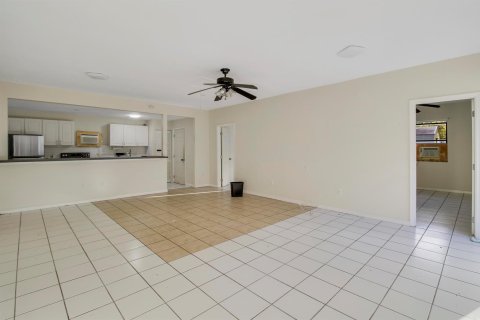 Immobilier commercial à vendre à St. Lucie, Floride: 274.99 m2 № 2429969 - photo 28