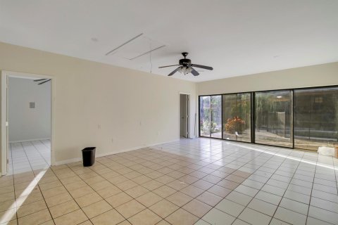 Immobilier commercial à vendre à St. Lucie, Floride: 274.99 m2 № 2429969 - photo 27