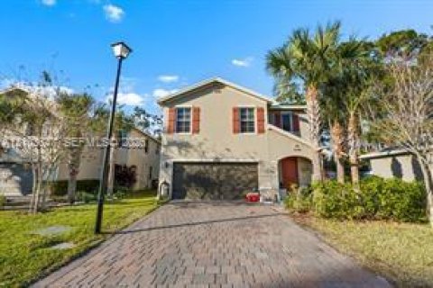 Villa ou maison à vendre à West Palm Beach, Floride: 5 chambres, 234.67 m2 № 2410846 - photo 3