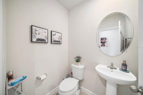 Adosado en venta en New Port Richey, Florida, 3 dormitorios, 151.62 m2 № 2197865 - foto 14