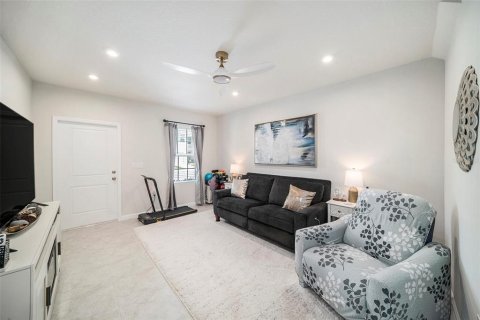 Adosado en venta en New Port Richey, Florida, 3 dormitorios, 151.62 m2 № 2197865 - foto 5