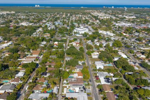 Casa en venta en Dania Beach, Florida, 3 dormitorios, 173.63 m2 № 2192197 - foto 4