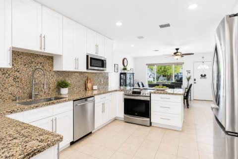 Casa en venta en Dania Beach, Florida, 3 dormitorios, 173.63 m2 № 2192197 - foto 17