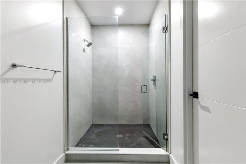 Townhouse in Fort Lauderdale, Florida 3 bedrooms, 153.2 sq.m. № 1889312 - photo 15