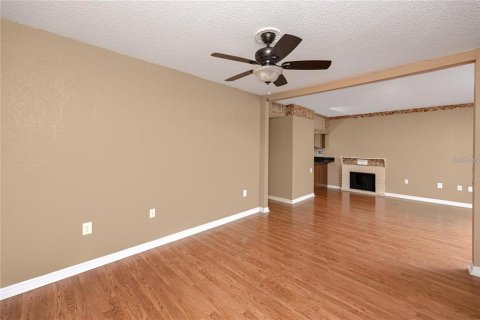 Adosado en venta en Tarpon Springs, Florida, 3 dormitorios, 130.53 m2 № 1678081 - foto 8