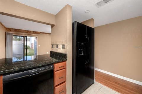 Adosado en venta en Tarpon Springs, Florida, 3 dormitorios, 130.53 m2 № 1678081 - foto 6