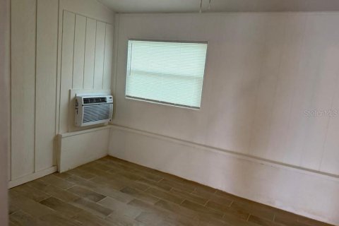 House in Englewood, Florida 2 bedrooms, 114.27 sq.m. № 1880569 - photo 13