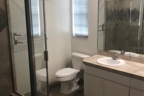 Casa en alquiler en Tampa, Florida, 3 dormitorios, 192.31 m2 № 1917501 - foto 11