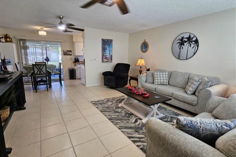 Casa en venta en Port Charlotte, Florida, 2 dormitorios, 91.79 m2 № 1567199 - foto 12