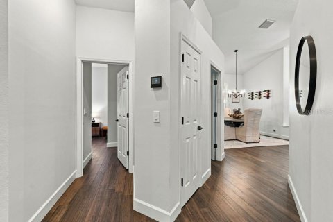 Villa ou maison à vendre à Sanford, Floride: 4 chambres, 251.58 m2 № 2427109 - photo 29