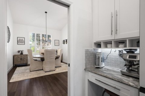 Villa ou maison à vendre à Sanford, Floride: 4 chambres, 251.58 m2 № 2427109 - photo 17