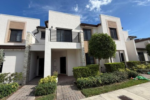 Adosado en Miami, Florida 3 dormitorios, 154.4 m2 № 2009500