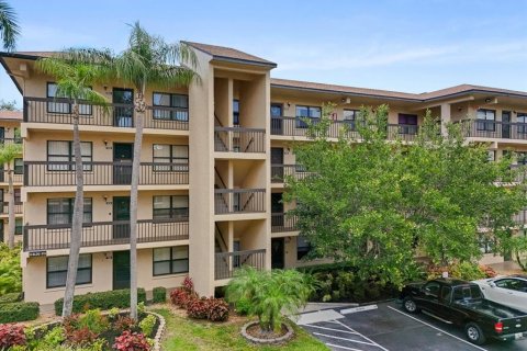 Condominio en alquiler en Bradenton, Florida, 2 dormitorios, 106.28 m2 № 1744403 - foto 1
