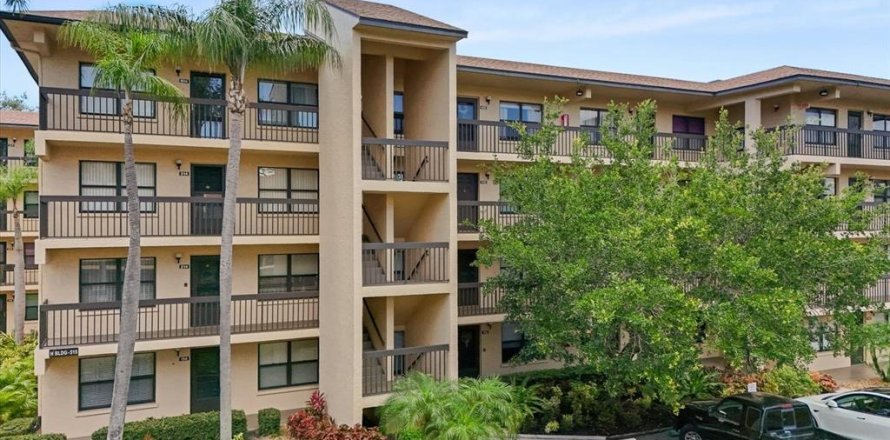 Condominio en Bradenton, Florida, 2 dormitorios № 1744403