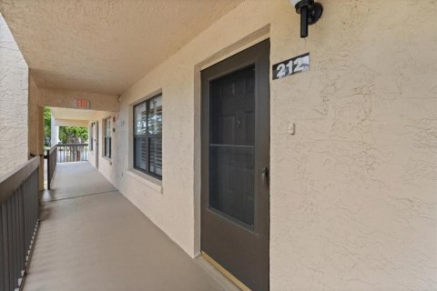 Condominio en alquiler en Bradenton, Florida, 2 dormitorios, 106.28 m2 № 1744403 - foto 3