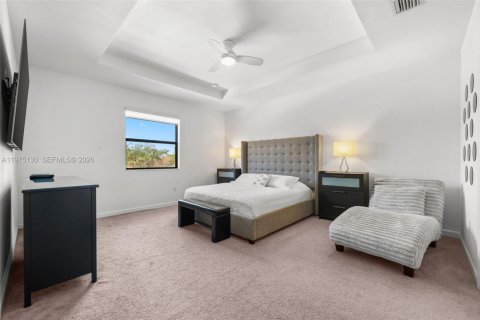 Casa en venta en Homestead, Florida, 5 dormitorios, 289.76 m2 № 2040742 - foto 23